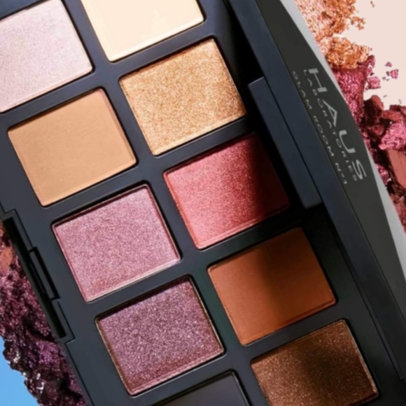 Haus Lab Lady Gaga eyeshadow palette makeup - Picture 2 of 3